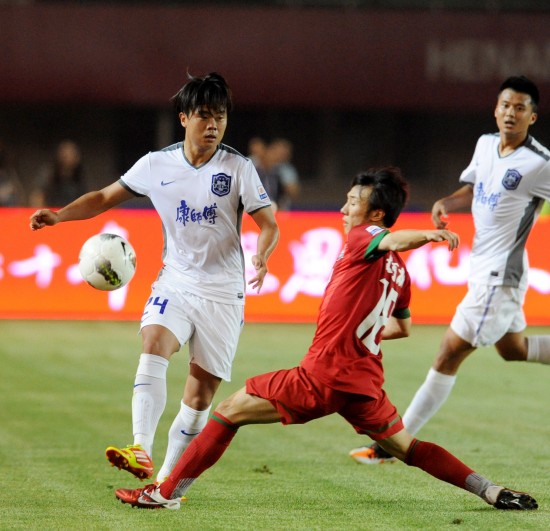 葡萄牙vs亚美尼亚：C罗停赛，莱奥、B费、B席首发出战（葡萄牙对阵亚美尼亚：C罗停赛缺席，莱奥、B费、B席领衔首发）