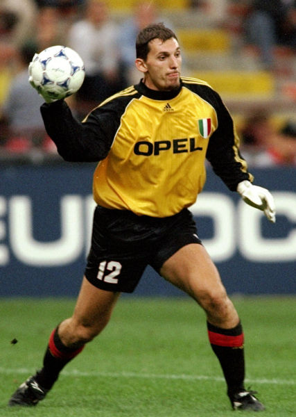 加斯佩里尼：红牌没问题但它改变了比赛；我们犯了严重的错误（加斯佩里尼：红牌无争议但改变了比赛，我们犯下了严重失误）