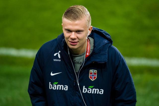 巴萨连续36场西甲进球，追平队史第三长纪录（巴萨西甲36连场破门，追平队史第三长纪录）