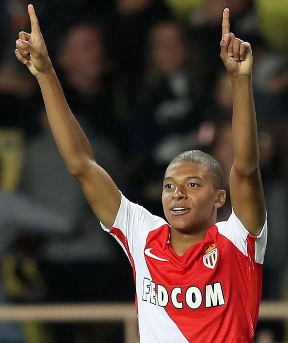 米体：博洛尼亚前锋卡斯特罗表现出色，有望获阿根廷队征召（米体：博洛尼亚前锋卡斯特罗状态火热，或将入选阿根廷国家队）