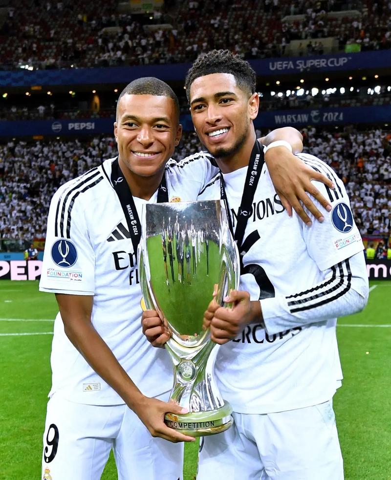 欧洲杯小组赛战况总结（欧洲杯小组赛赛况盘点）